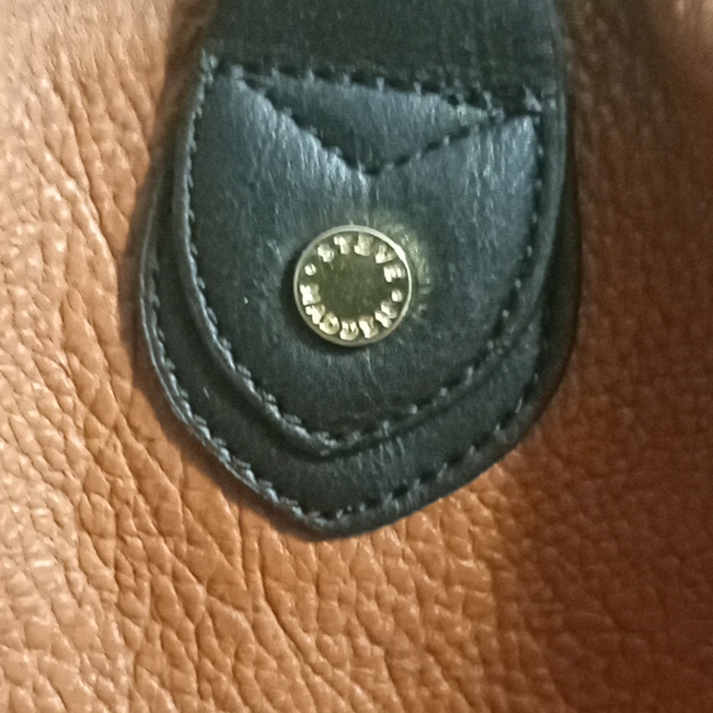 Steve Madden Large Hobo Faux Leather Purse - Picture 2 of 7